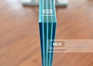 Инспекция ламинированного стекла